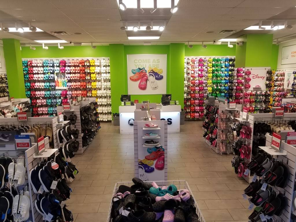 Crocs | 651 Kapkowski Rd, Elizabeth, NJ 07201 | Phone: (908) 355-2925