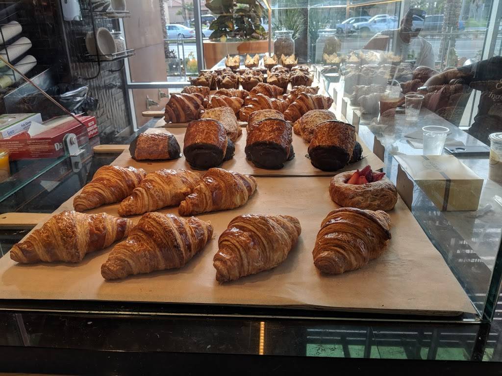 Portos Bakery and Cafe | 7640 Beach Blvd, Buena Park, CA 90620, USA | Phone: (714) 367-2030