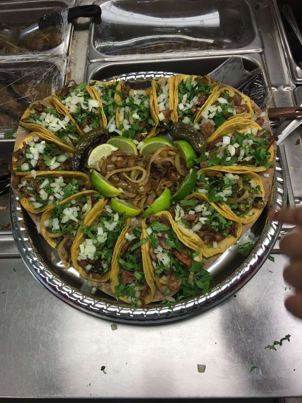 Tacos y Tortas Garcia | 123 Milam St, Liberty, TX 77575 | Phone: (936) 253-7007