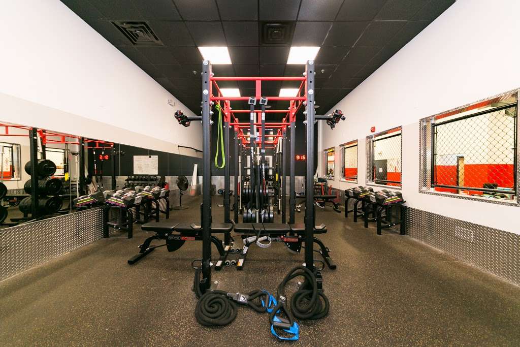 Retro Fitness | 100 Commerce Way, Hackensack, NJ 07601, USA | Phone: (201) 373-2301