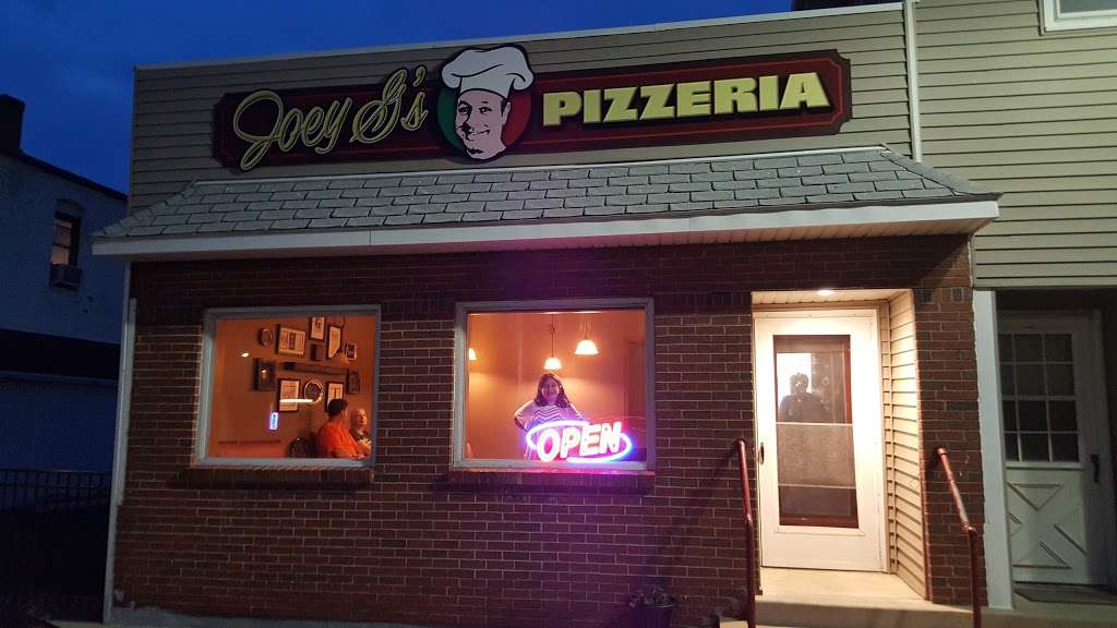 Joey Gs Pizzeria | 501 Main St, Kirkland, IL 60146, USA | Phone: (815) 522-9001