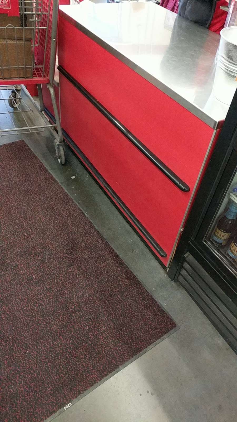 Tractor Supply Co. | 2420 Fairfield Street, Lawrence, KS 66046, USA | Phone: (785) 331-2395