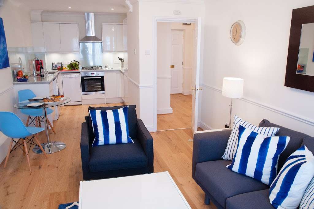 Clarendon Serviced Apartments - Richmond Park | Manning Pl, Richmond TW10 6LJ, UK | Phone: 01784 489200