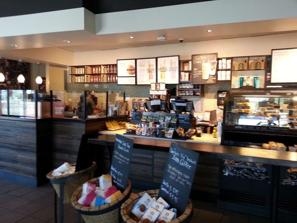 Starbucks | 3344 S La Cienega Blvd, Los Angeles, CA 90016, USA | Phone: (323) 938-0821