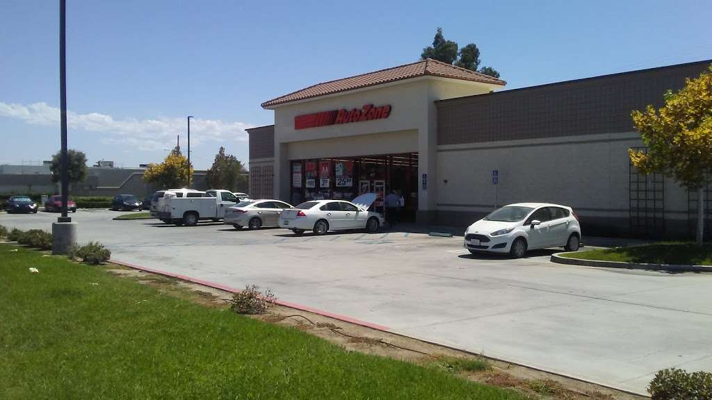 AutoZone Auto Parts | 401 E 4th St, Perris, CA 92570, USA | Phone: (951) 657-0696