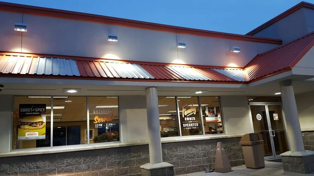 Whataburger | 18253 Marsh Ln, Dallas, TX 75287, USA | Phone: (972) 662-0559