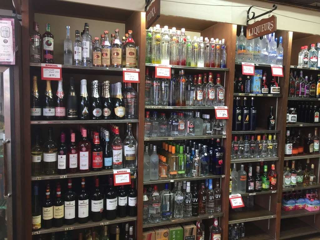 Av-wood Bar Liquor Mart | 971 Rahway Ave, Avenel, NJ 07001, USA | Phone: (732) 634-7119