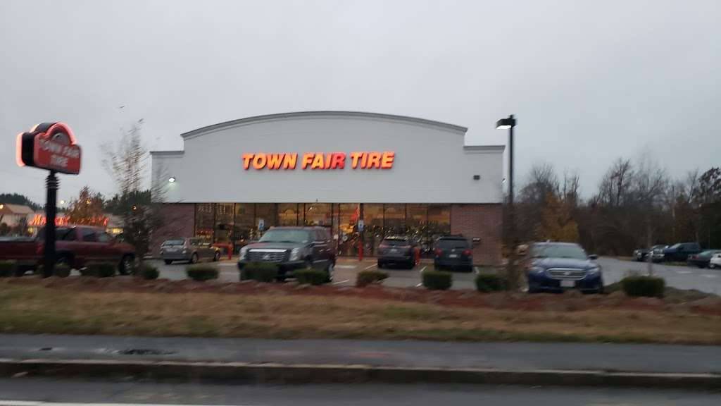 Town Fair Tire | 42 Plaistow Rd, Plaistow, NH 03865, USA | Phone: (603) 378-0460