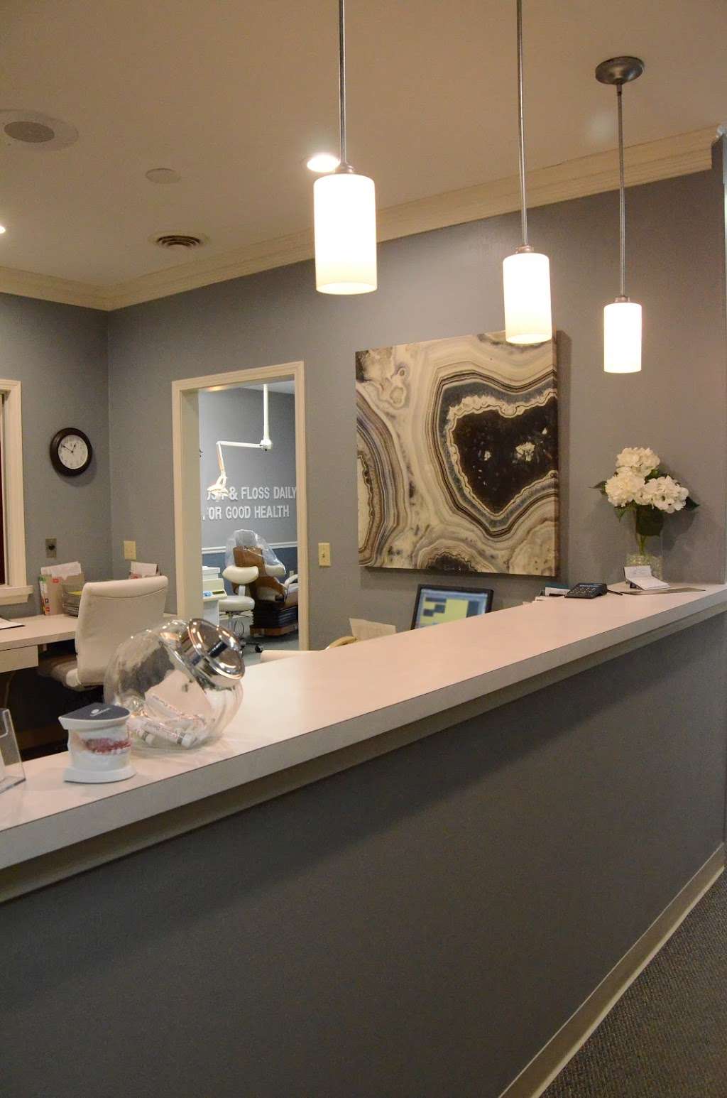 Laconi Dental | 11 Skyview Dr, Chesterfield, IN 46017, USA | Phone: (765) 378-0271