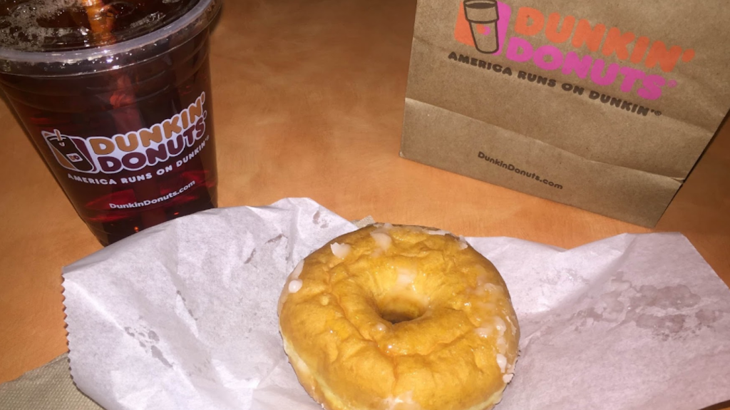 Dunkin Donuts Express | Chicago Department of Aviation Midway Terminal, 5700 S Cicero Ave, Chicago, IL 60638, USA