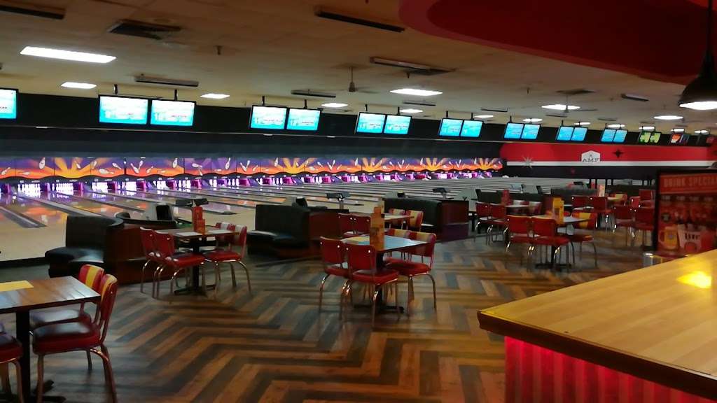 Bowlero Willowbrook | 19102 TX-249, Houston, TX 77070, USA | Phone: (281) 955-5900