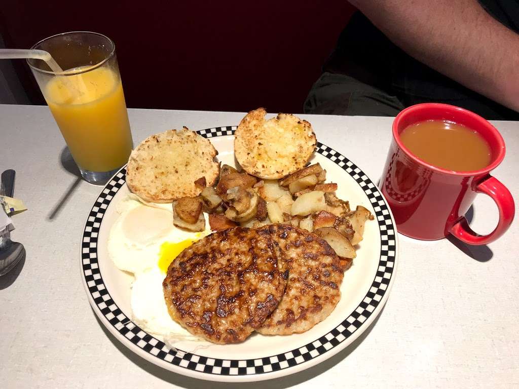 Bills Luncheonette | 455 North Rd, Chester, NJ 07930 | Phone: (973) 584-4653