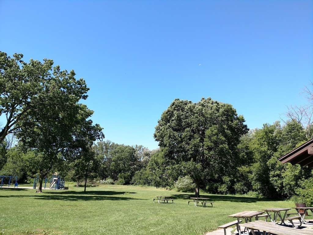 Root River Parkway Picnic Area 2 | N Root River Pkwy, Greendale, WI 53129