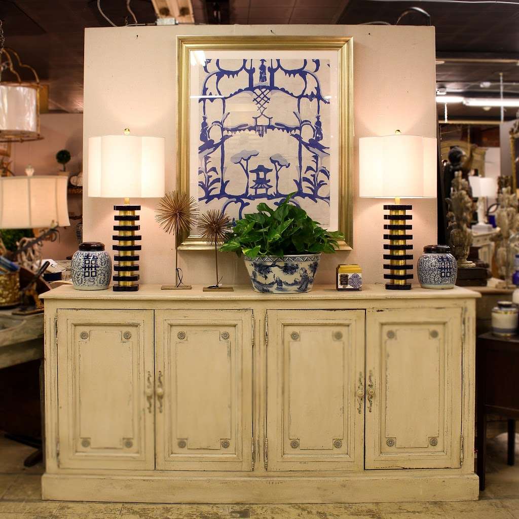 MAI Memorial Antiques & Interiors | 7026 Old Katy Rd #166, Houston, TX 77024, USA | Phone: (713) 827-8087