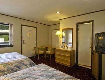 Atlantic Inn & Suites | 1916 NJ-35, Wall Township, NJ 07719, USA | Phone: (732) 974-8400