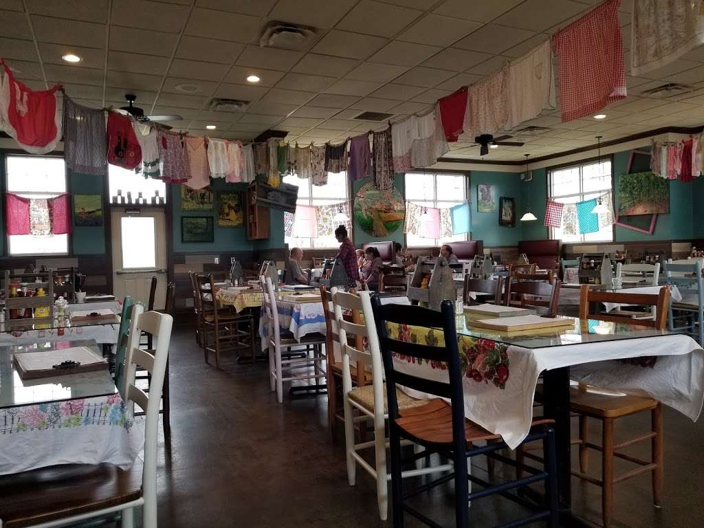 Sweet Taters | 102 10th St NW, Conover, NC 28613 | Phone: (828) 469-5177