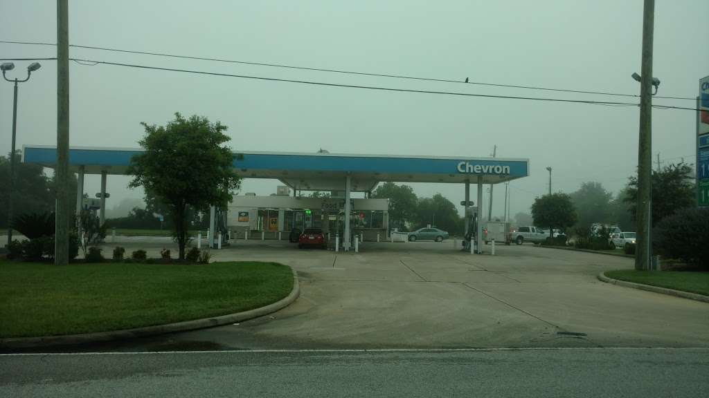 Chevron | 7506 Spring Cypress Rd, Spring, TX 77379