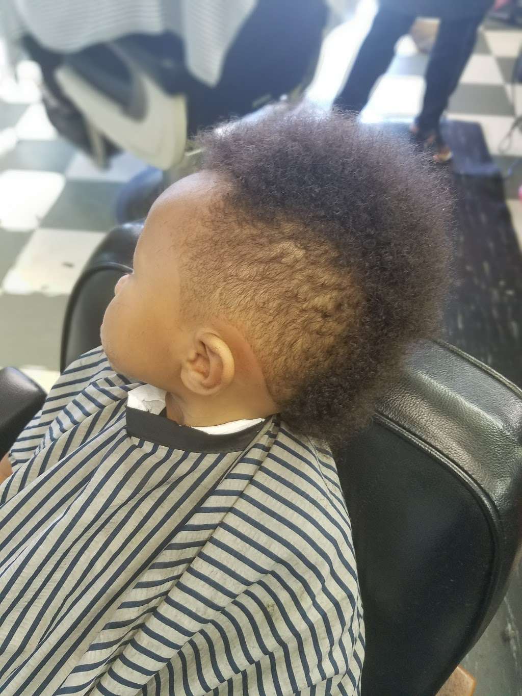 K-K Barber & Beauty Shop | 6549 Willowbend Blvd, Houston, TX 77096, USA | Phone: (713) 271-6160