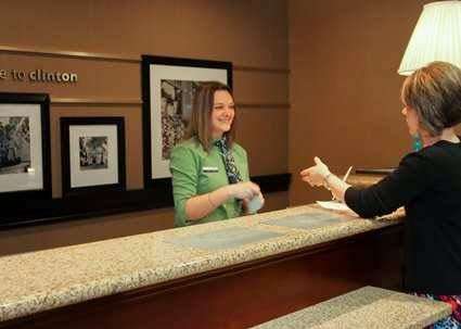 Hampton Inn Clinton | 900 Kansas Ave, Clinton, MO 64735, USA | Phone: (660) 885-4488