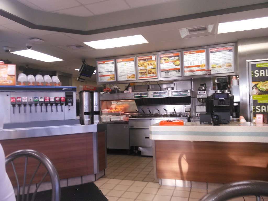 Whataburger | 181 N Sam Houston Pkwy E, Houston, TX 77060, USA | Phone: (281) 873-7760