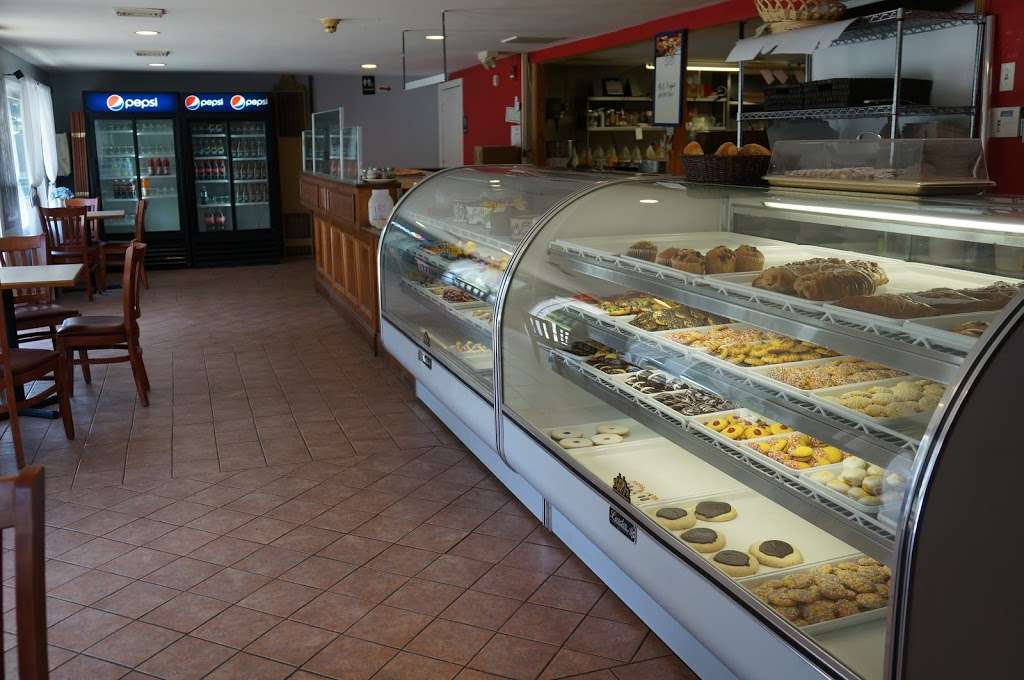 Pizza & Bagels 24 | 2631, 324 Rte 24, Chester, NJ 07930, USA | Phone: (908) 955-7520