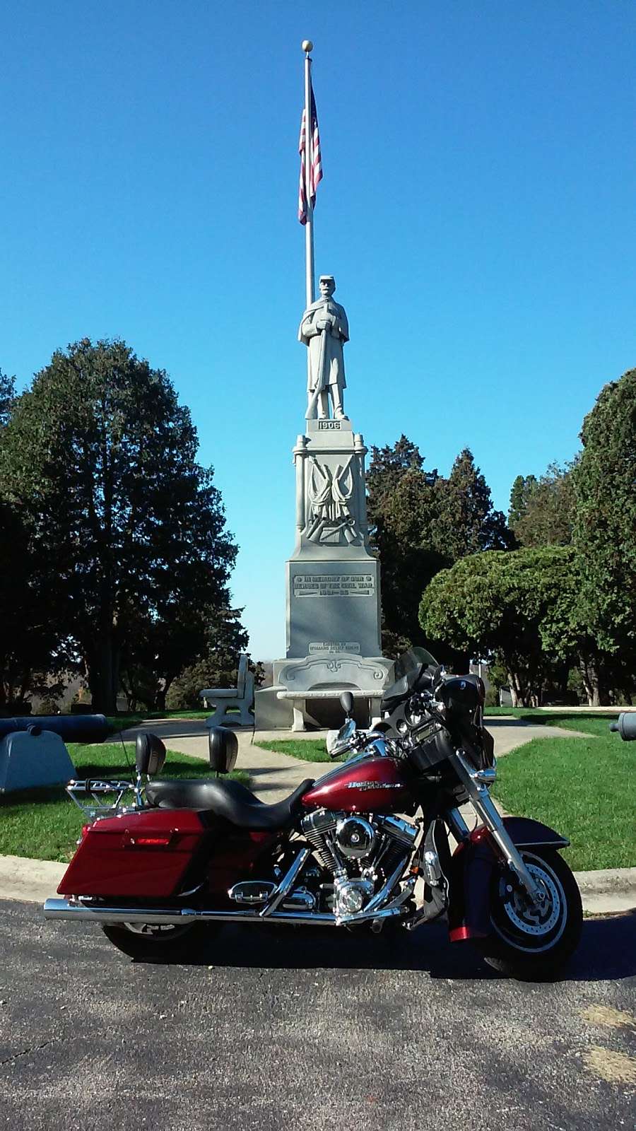 Evergreen Cemetery Association | 610 S Dundee Ave, Barrington, IL 60010, USA | Phone: (847) 713-2368