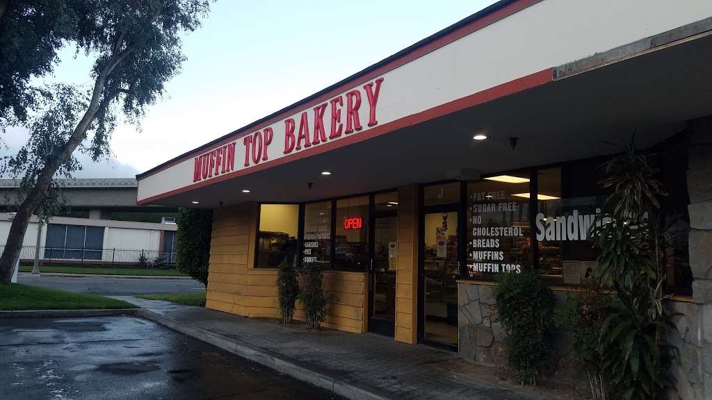 Muffin Top Bakery | 1735 Spruce St # J, Riverside, CA 92507 | Phone: (951) 222-0377