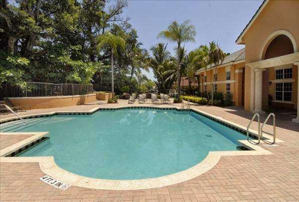 New River Cove Apartments | 3711 W State Rd 84, Davie, FL 33312, USA | Phone: (954) 581-5554