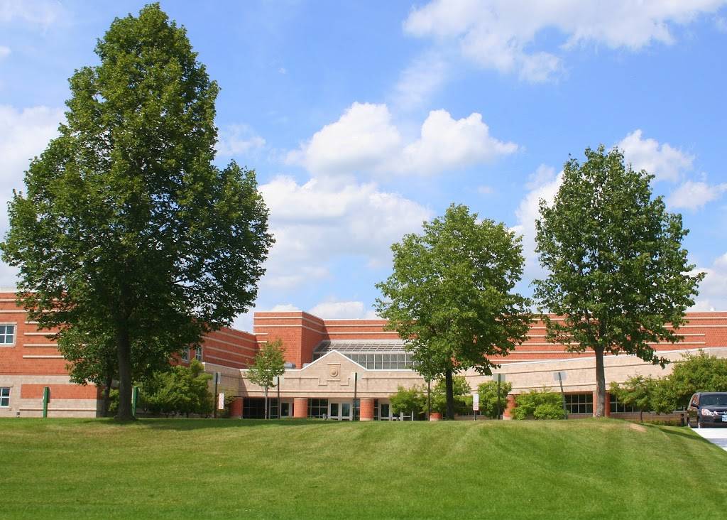 Maple Grove Middle School | 7000 Hemlock Ln N, Maple Grove, MN 55369, USA | Phone: (763) 315-7600