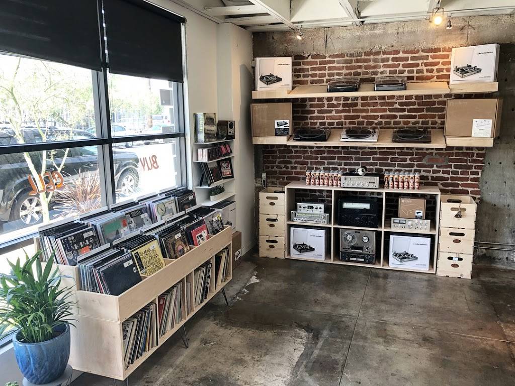 Analog Record Shop | 1322 Coronado Ave ste b, Long Beach, CA 90804, USA | Phone: (562) 800-0157