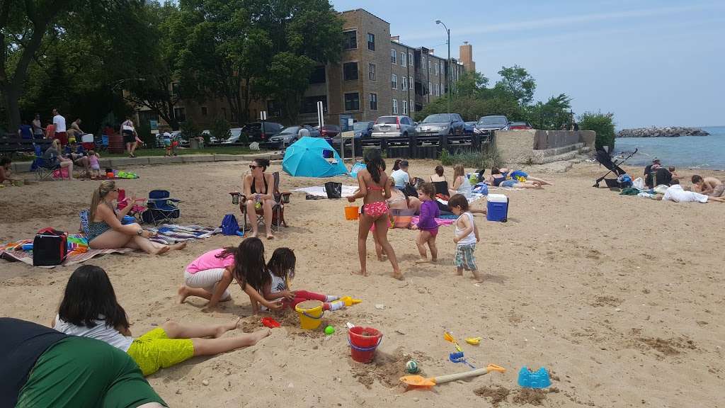 Marion Mahony Griffin Beach Park | 1208 W Jarvis Ave, Chicago, IL 60626, USA | Phone: (773) 363-2225