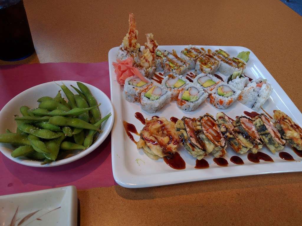 Moonlight Sushi Bar & Grill | 8678 NE Flintlock Rd, Kansas City, MO 64157 | Phone: (816) 407-7878