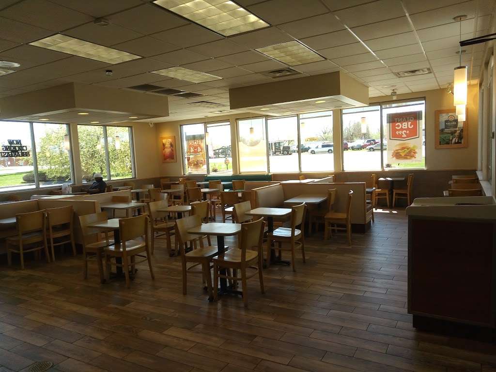 Wendys | 9022 E US Hwy 40, Independence, MO 64055, USA | Phone: (816) 923-1966