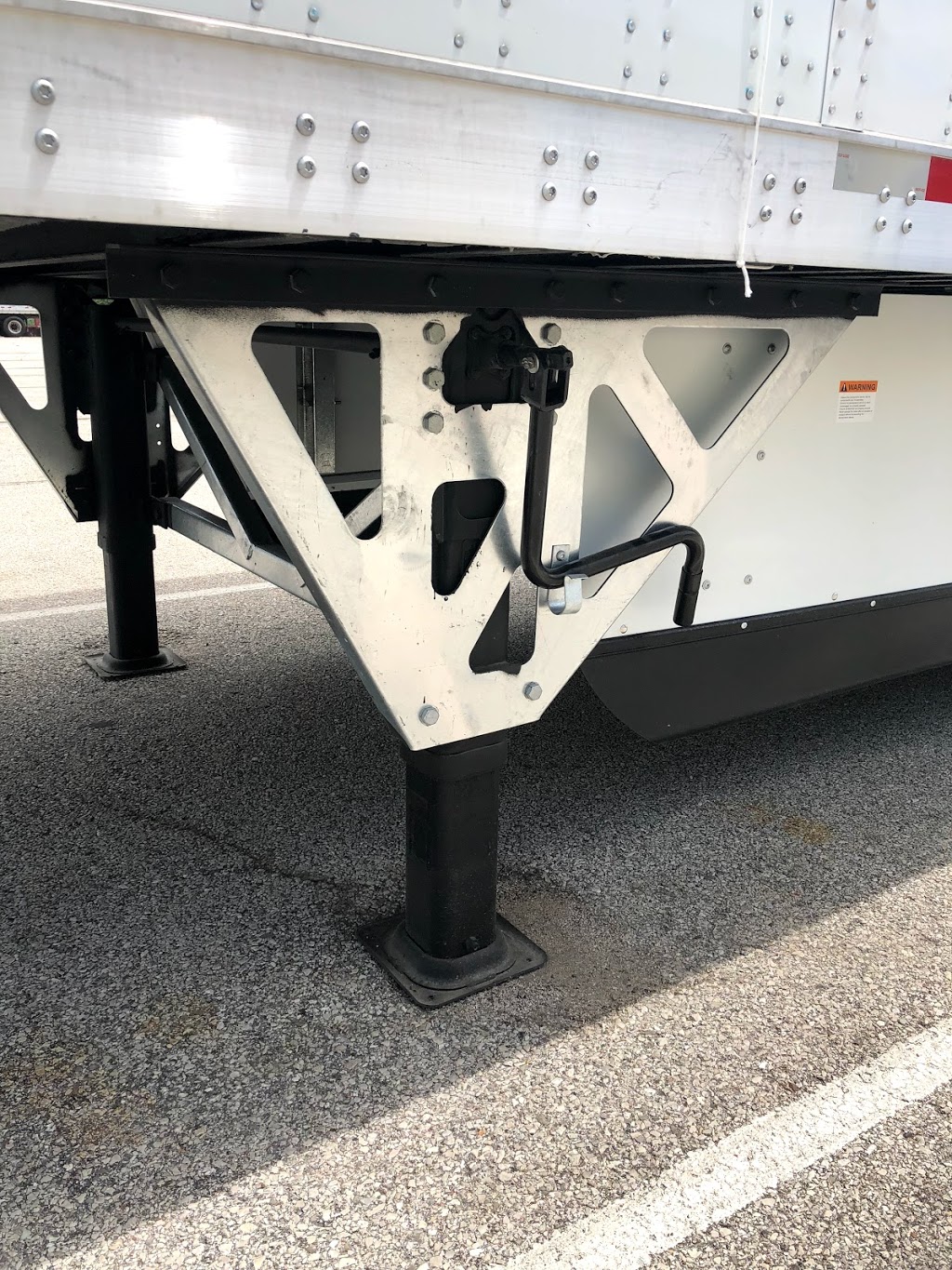 XTRA Lease St. Louis Trailer Rental | 1632 Park 370 Ct, Hazelwood, MO 63042, USA | Phone: (314) 209-0504