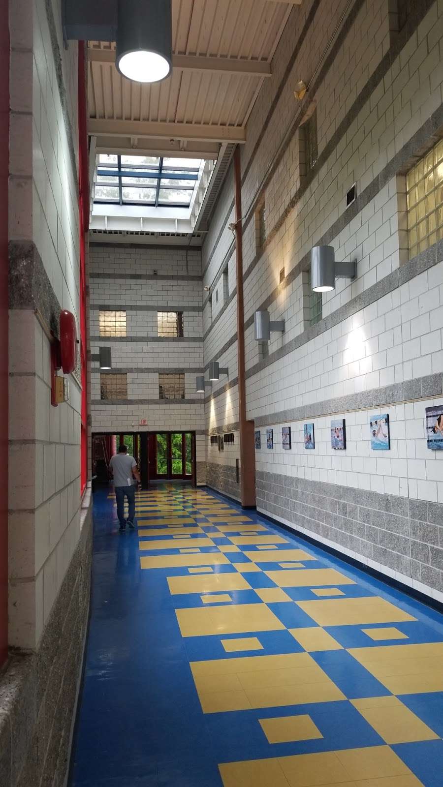 Felix Festa Middle School | 30 Parrott Rd, West Nyack, NY 10994, USA | Phone: (845) 624-3970