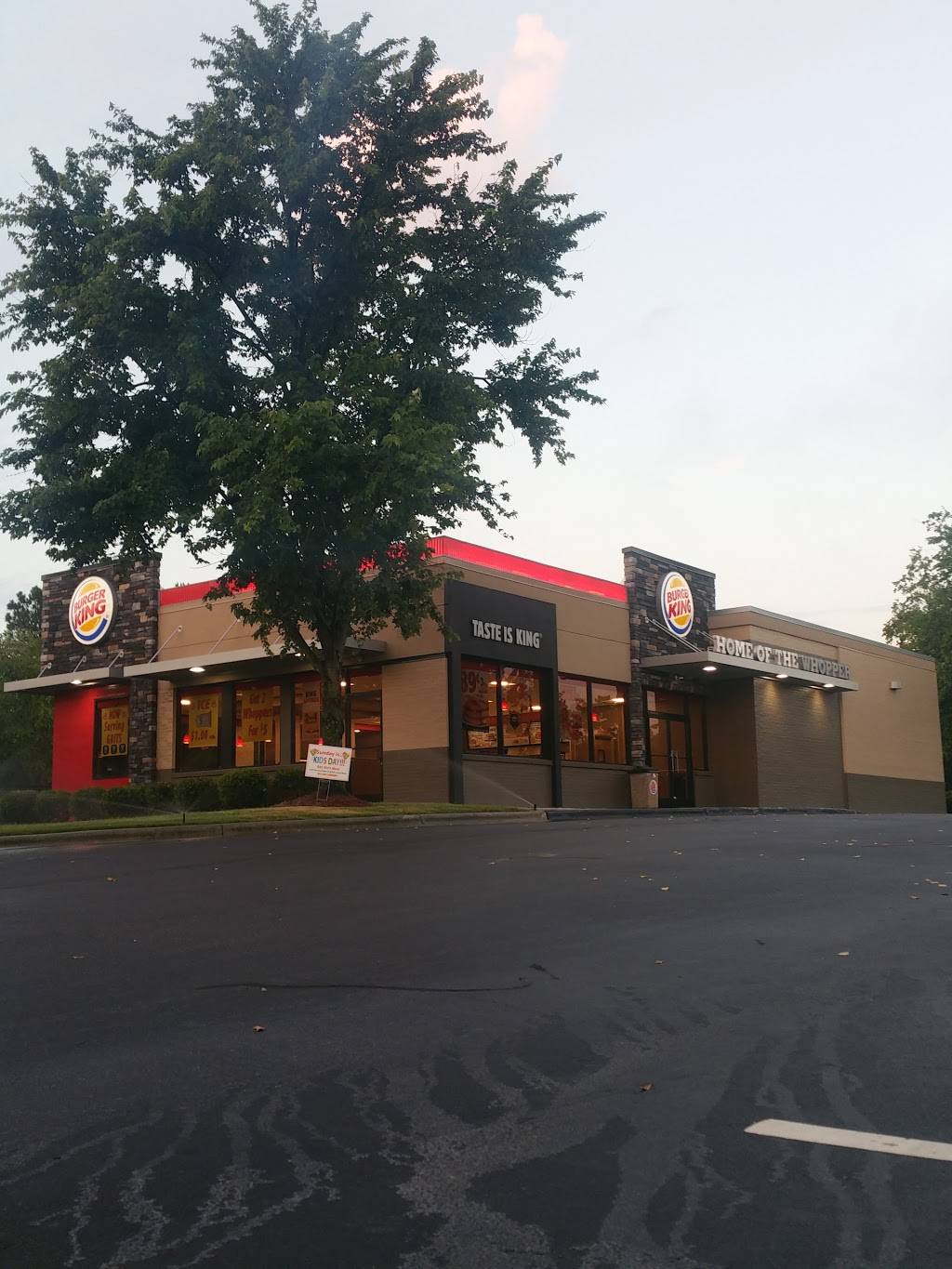 Burger King | 3101 Integrity Dr, Garner, NC 27529, USA | Phone: (919) 661-7718