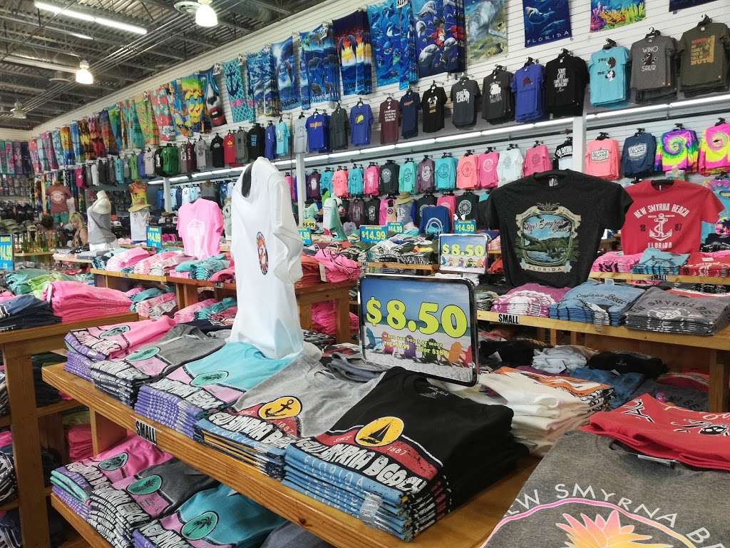 Alvins Island Tropical Department Store | 826 E 3rd Ave, New Smyrna Beach, FL 32169, USA | Phone: (386) 424-6989