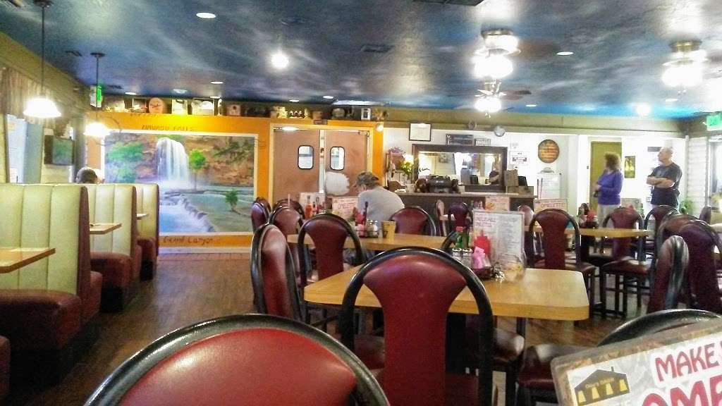 Ollies Diner | 5166 W Olive Ave, Glendale, AZ 85302, USA | Phone: (623) 934-3232