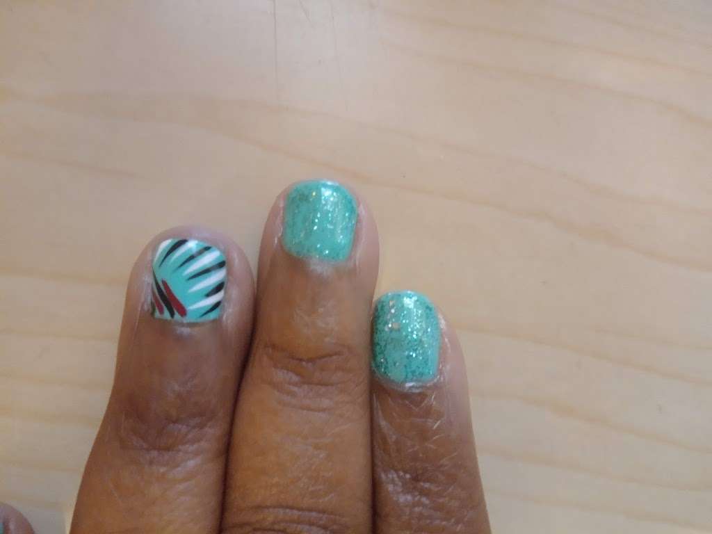 Happiness Nails | 12155 Shadow Creek Pkwy, Pearland, TX 77584, USA | Phone: (713) 436-2053