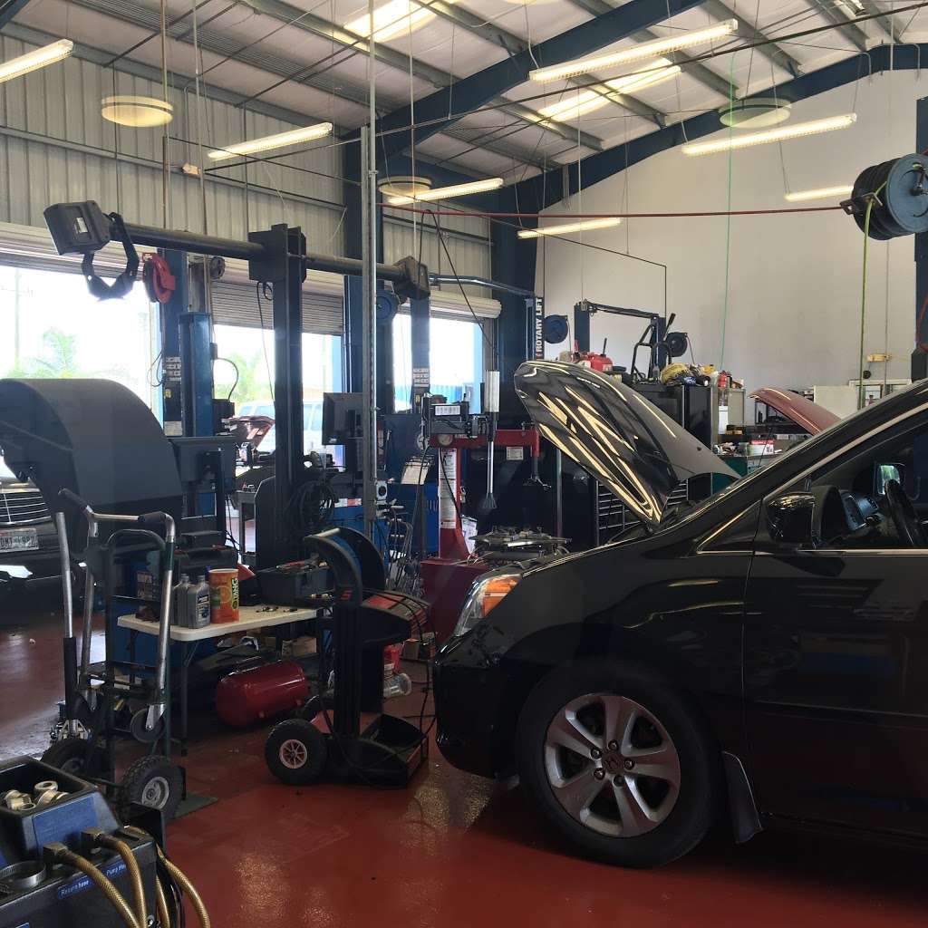 Shalom Auto Clinic | 3006 Dove Country Dr, Stafford, TX 77477, USA | Phone: (281) 261-8877