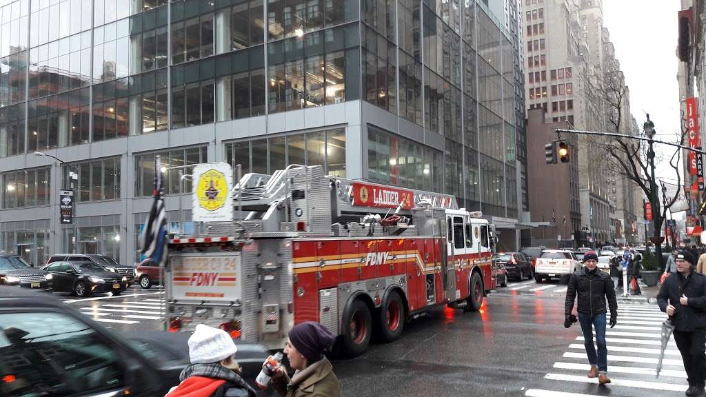 Bluwire | 1 Newark International Airport St, Newark, NJ 07114, USA