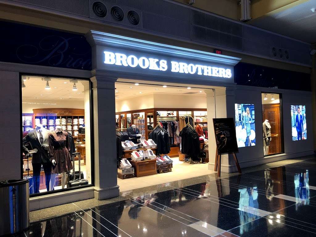 Brooks Brothers | 2401 S Smith Blvd, Arlington, VA 22202, USA | Phone: (703) 229-5947