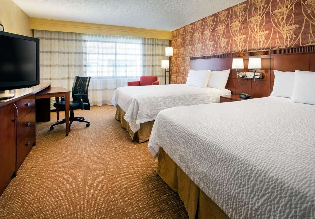 Courtyard by Marriott Los Angeles Hacienda Heights/Orange County | 1905 S Azusa Ave, Hacienda Heights, CA 91745, USA | Phone: (626) 965-1700