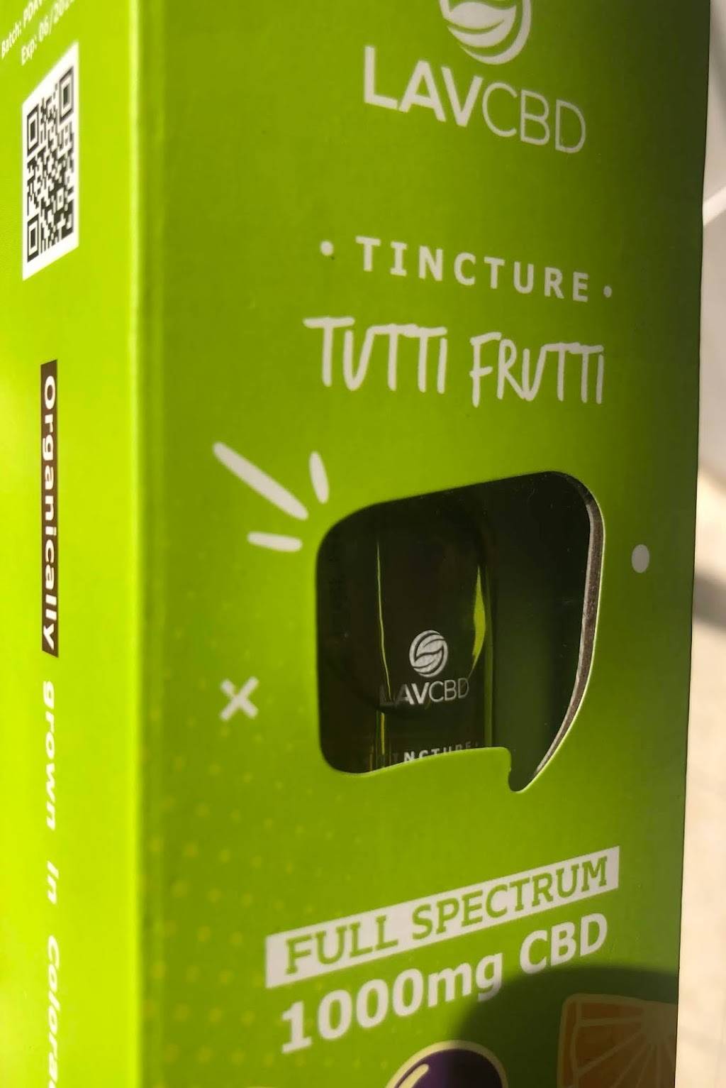 LAV Delivery Miami | 7455 Collins Ave, Miami Beach, FL 33154, USA | Phone: (954) 668-1845