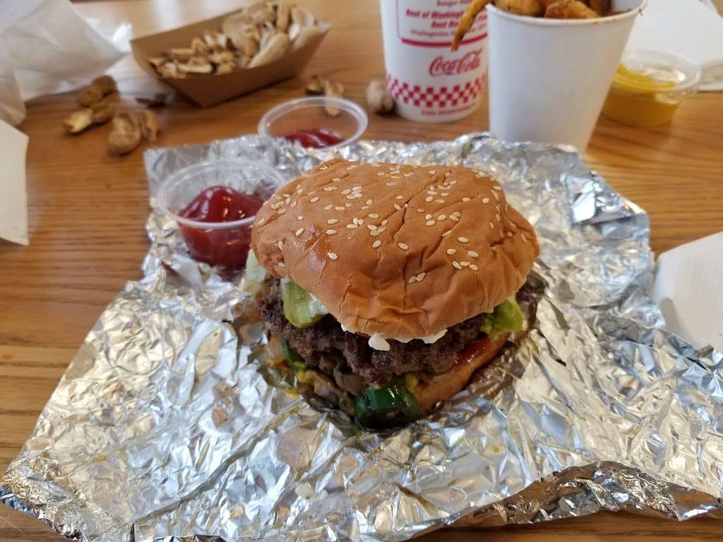 Five Guys | 6630 Spring Stuebner Rd, Spring, TX 77389, USA | Phone: (832) 761-5186