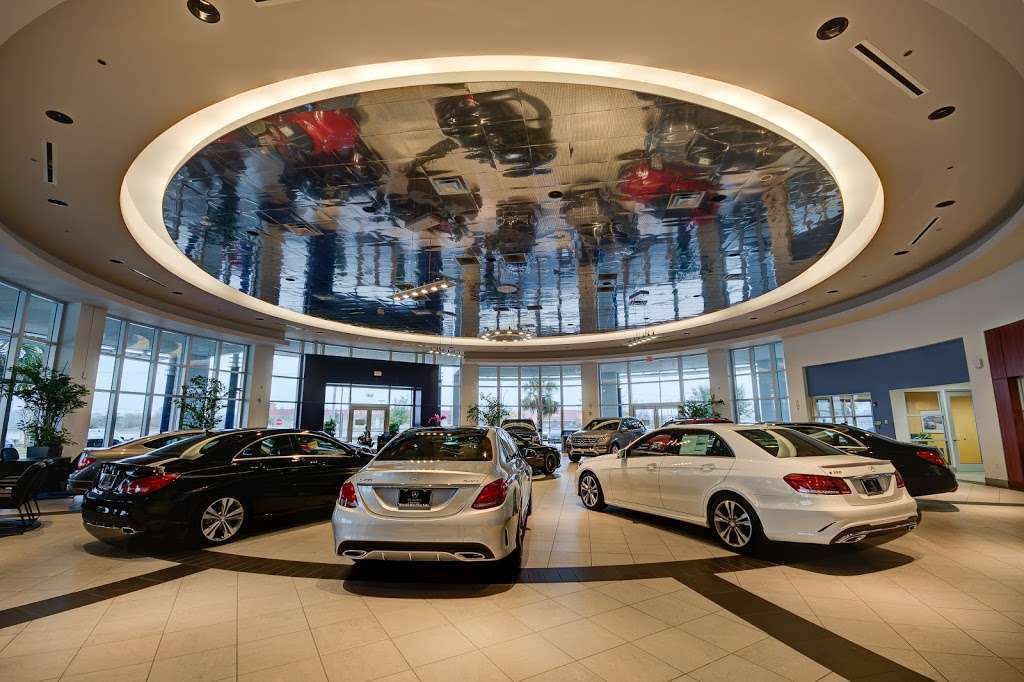 Mercedes-Benz of Clear Lake | 500 Gulf Fwy S, League City, TX 77573, USA | Phone: (281) 554-9100