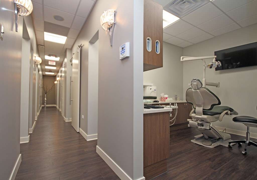 Royal Dental Care | 7601 W Montrose Ave #2, Norridge, IL 60706, United States | Phone: (773) 232-3929