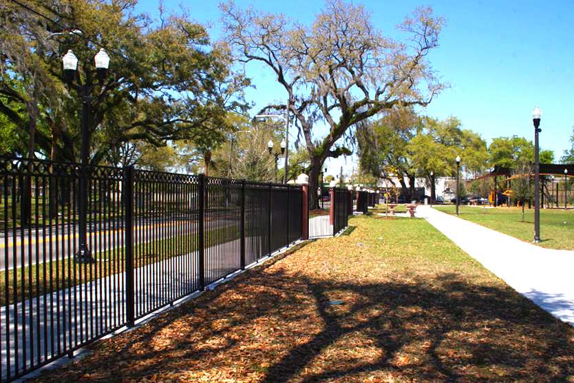 KMG Fence | 1031 Crown Park Cir, Winter Garden, FL 34787 | Phone: (407) 654-7600