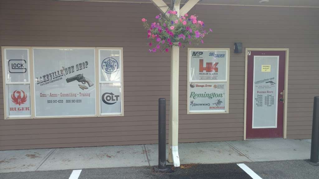 Lakeville Gun Shop | 271 Bedford Street (Rt 18), Lakeville, MA 02347, USA | Phone: (508) 947-4200