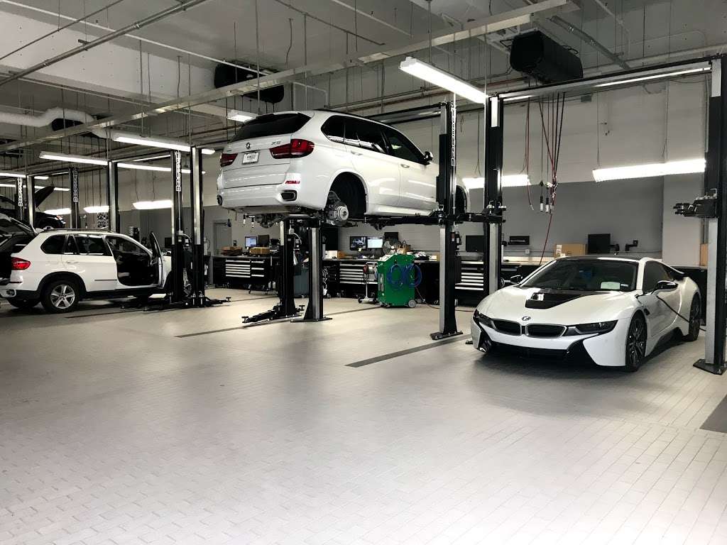 Sewell BMW of Grapevine | 1111 E State Hwy 114, Grapevine, TX 76051, USA | Phone: (817) 912-4500